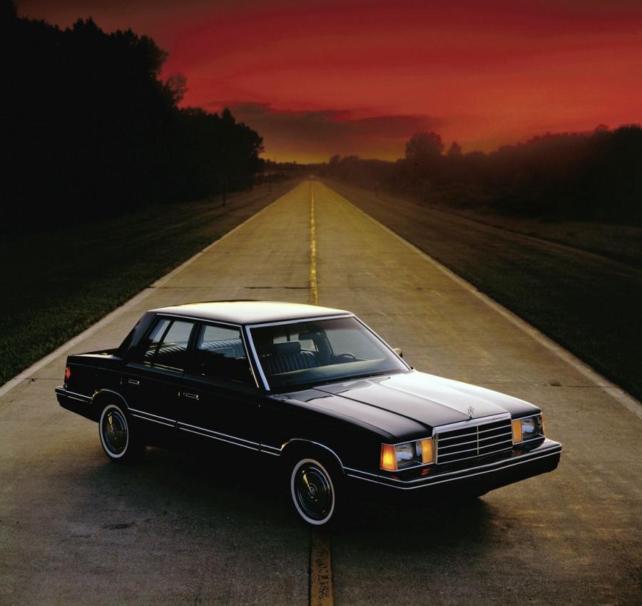  Plymouth Reliant 1981 года  (фото 4 из 8)